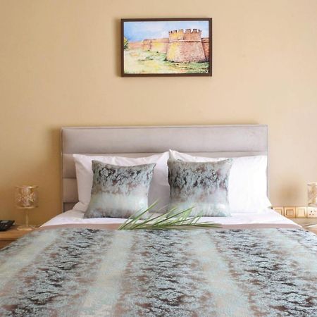 Golden Palms Guest House & Cafe Αμμόχωστος Εξωτερικό φωτογραφία