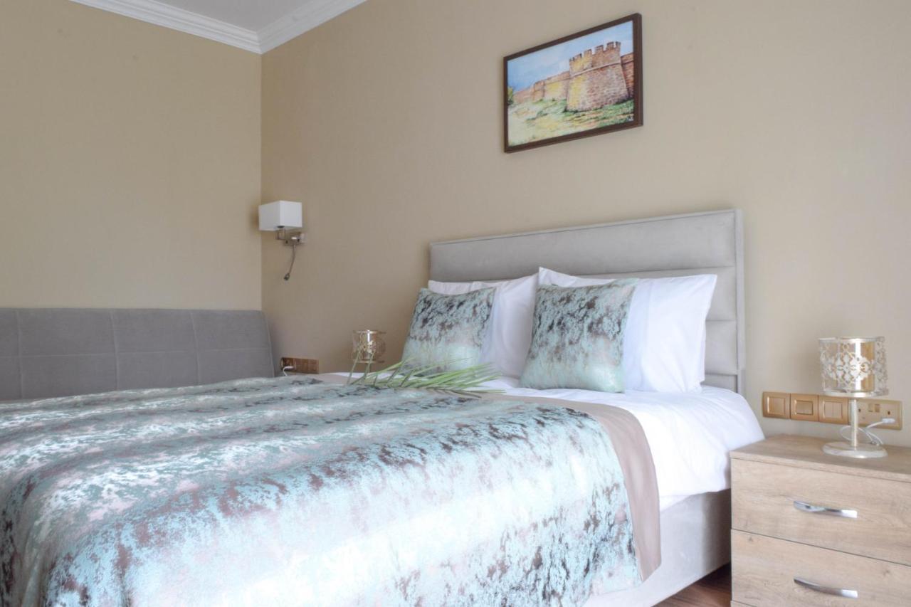Golden Palms Guest House & Cafe Αμμόχωστος Εξωτερικό φωτογραφία